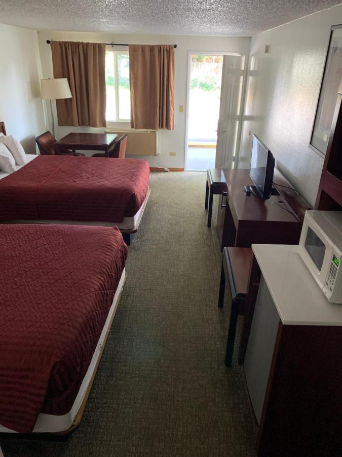 Smokey Point Motor Inn Арлингтон Экстерьер фото