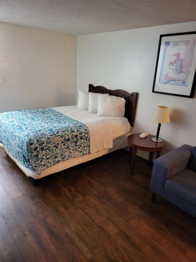 Smokey Point Motor Inn Арлингтон Экстерьер фото