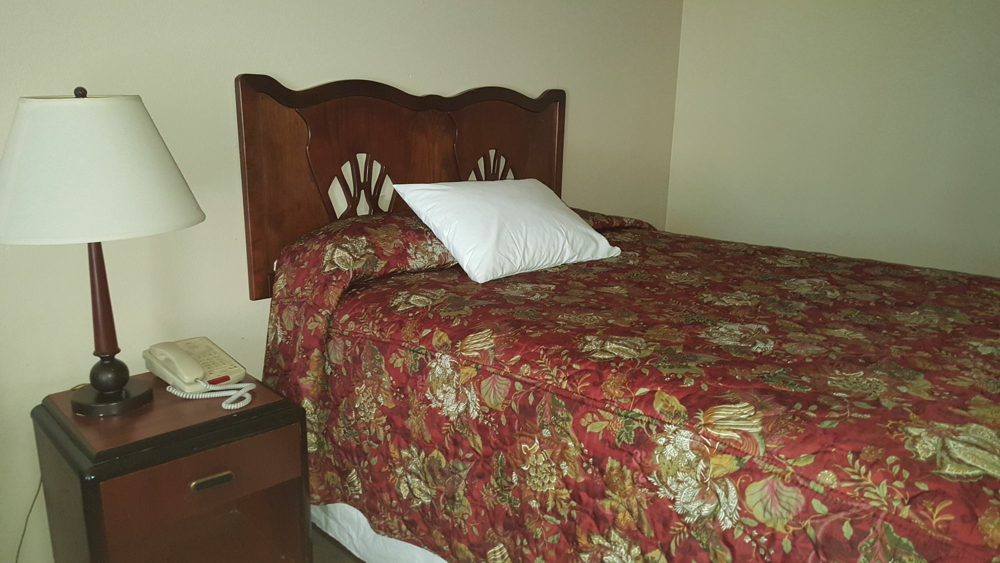Smokey Point Motor Inn Арлингтон Экстерьер фото