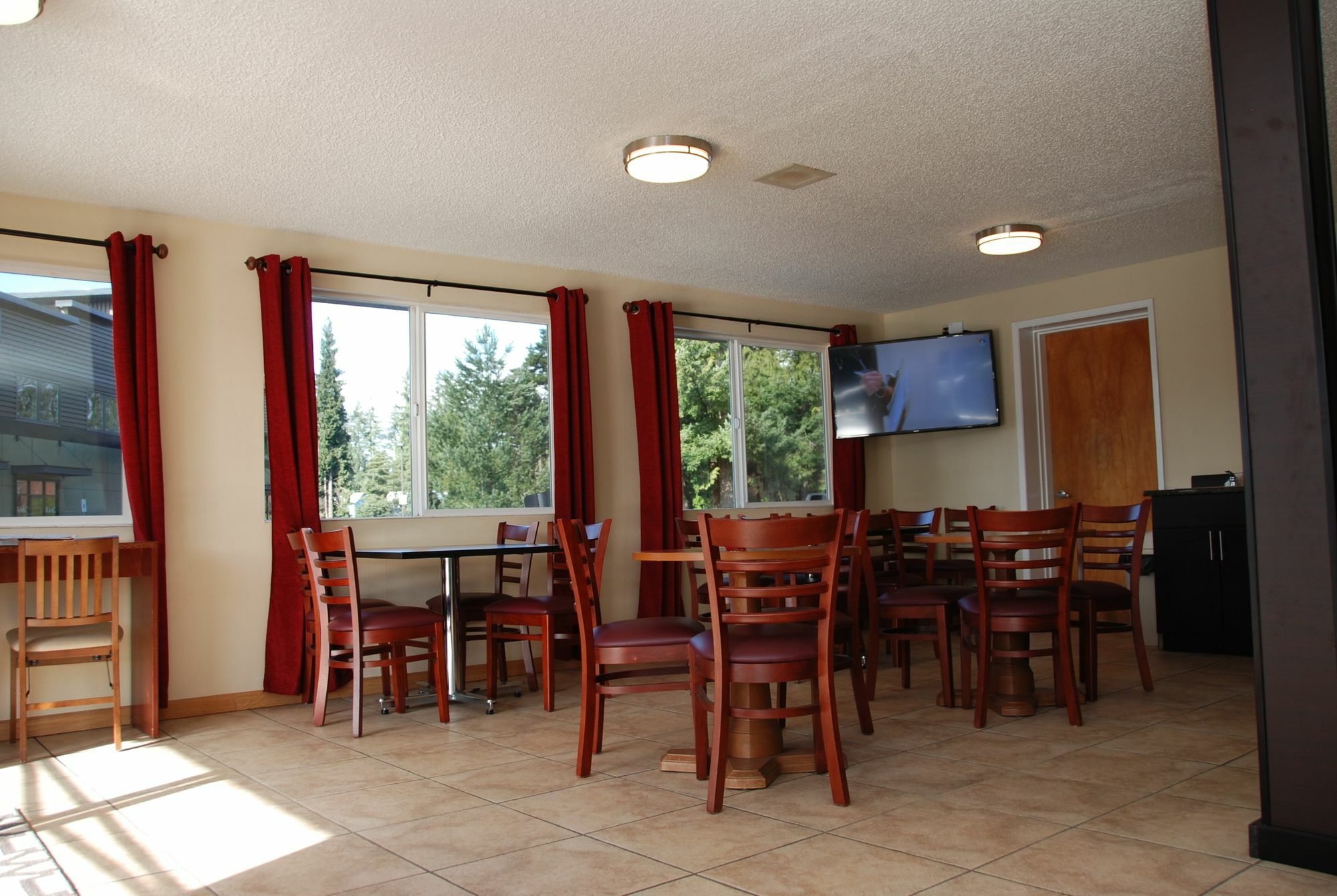 Smokey Point Motor Inn Арлингтон Экстерьер фото